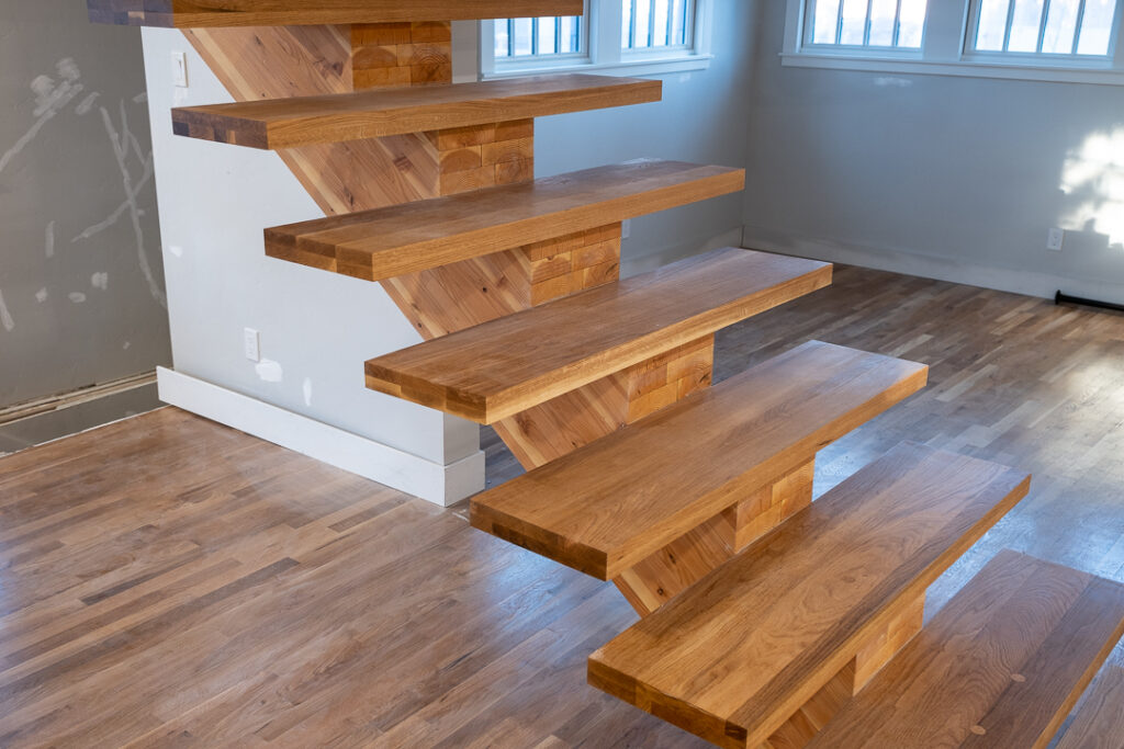 Open-riser wood staircase design