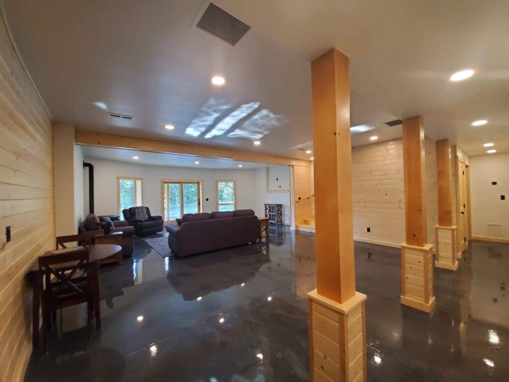 Daylight basement log cabin